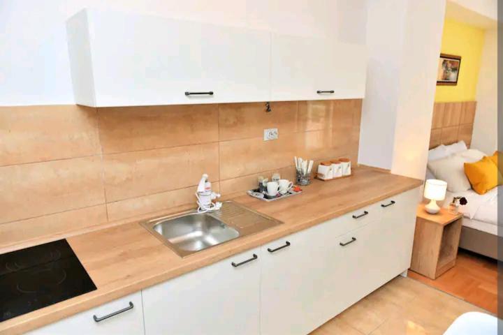 Milica Apartments Skopje Eksteriør bilde