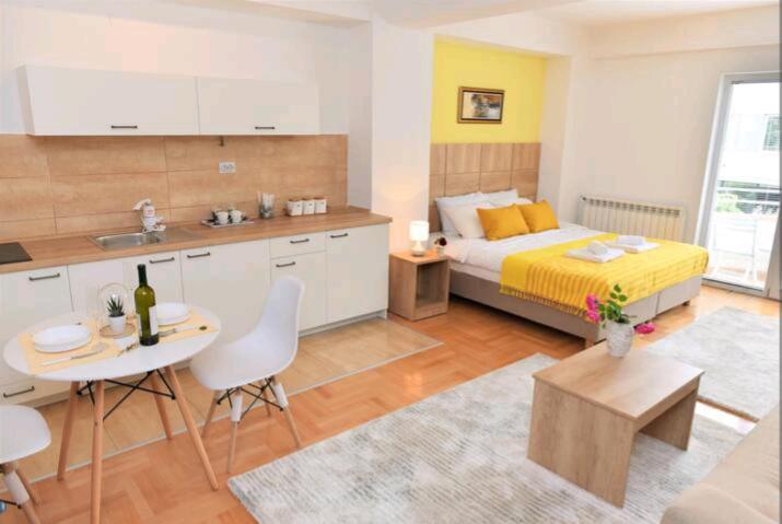 Milica Apartments Skopje Eksteriør bilde