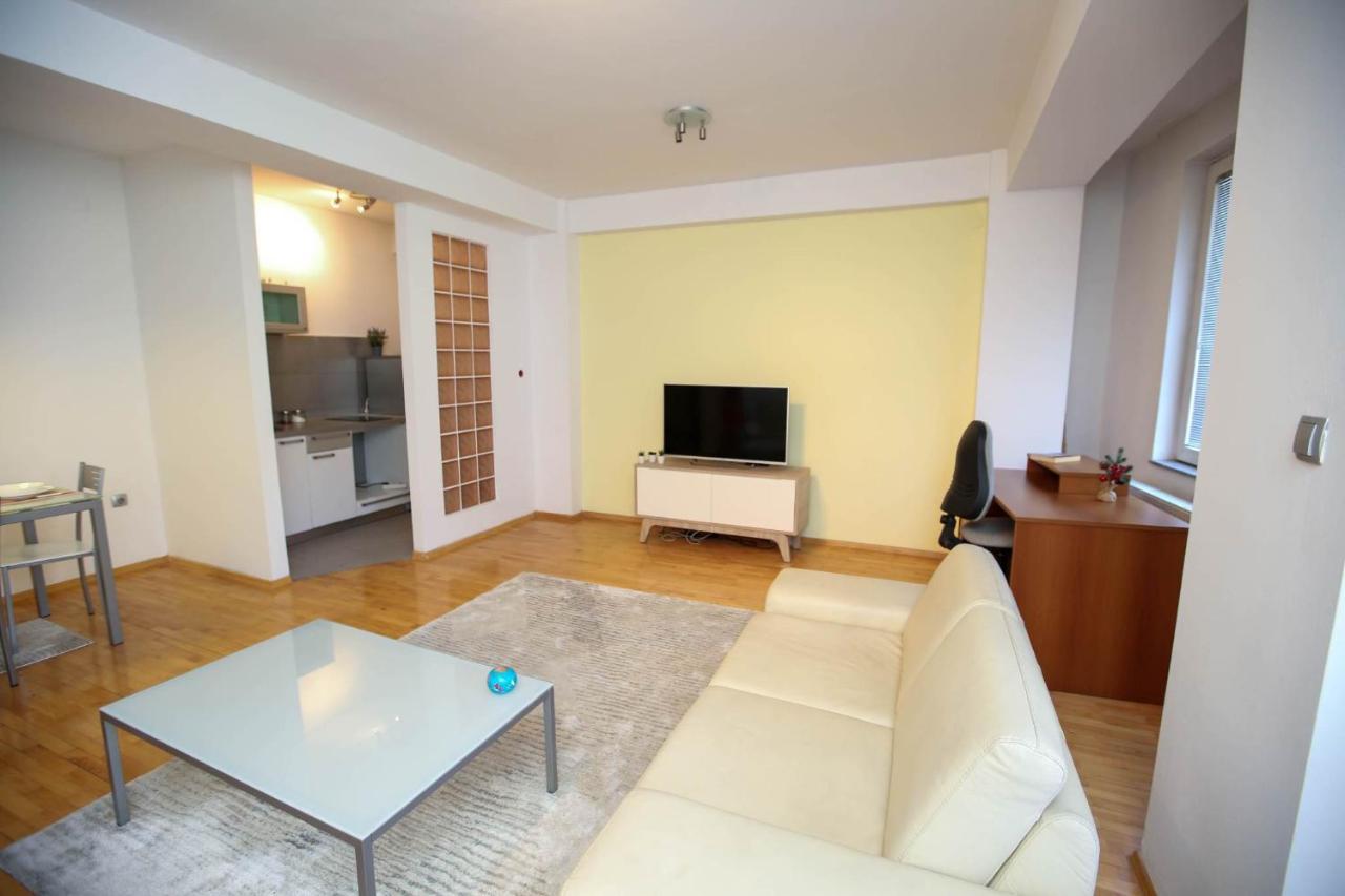 Milica Apartments Skopje Eksteriør bilde